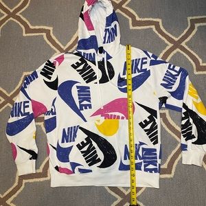Nike Sportswear Club AOP Athletic Hoodie Size Medium White Pink Blue CJ6312-455